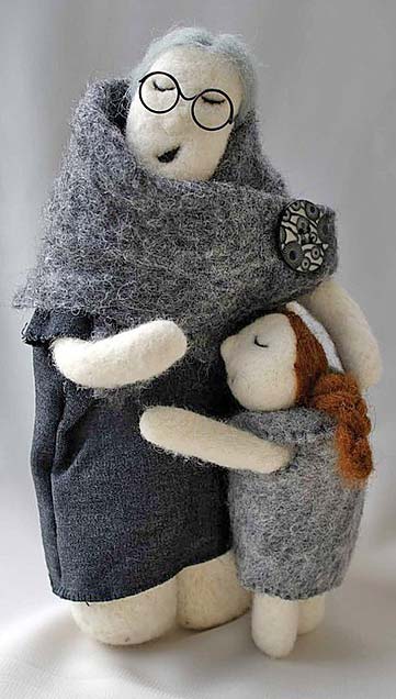Валяная кукла, автор Мирра Мало, http://www.livemaster.ru/item/538835-kukly-igrushki-spyaschaya 