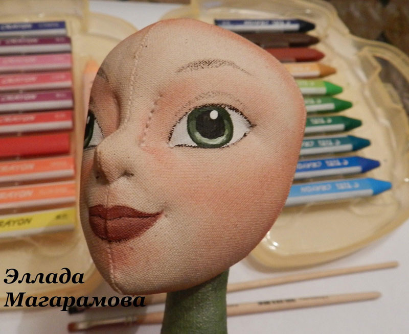 Роспись и тонировка лица куклы